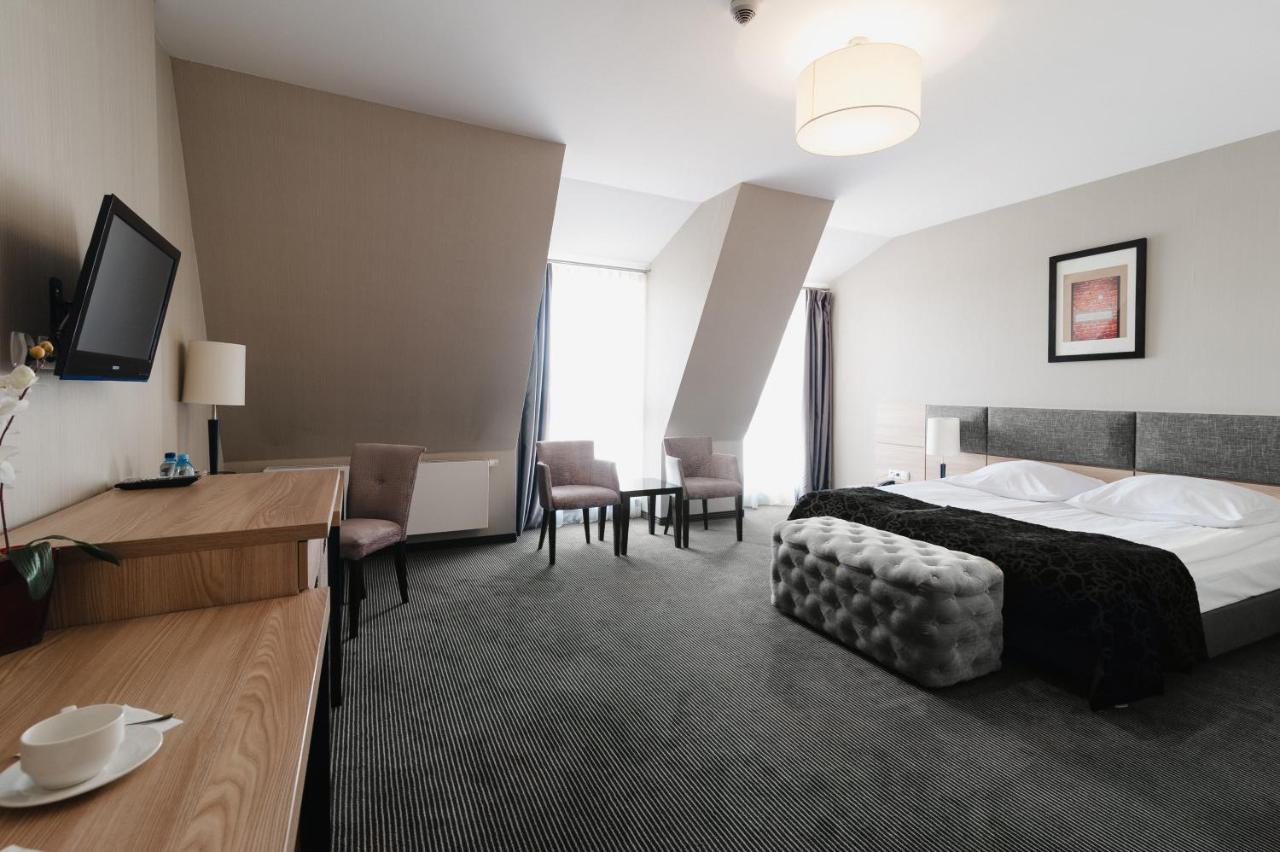 Focus Hotel Premium Έλμπλαγκ Εξωτερικό φωτογραφία