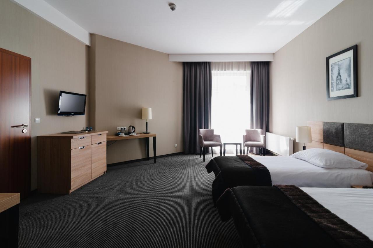Focus Hotel Premium Έλμπλαγκ Εξωτερικό φωτογραφία