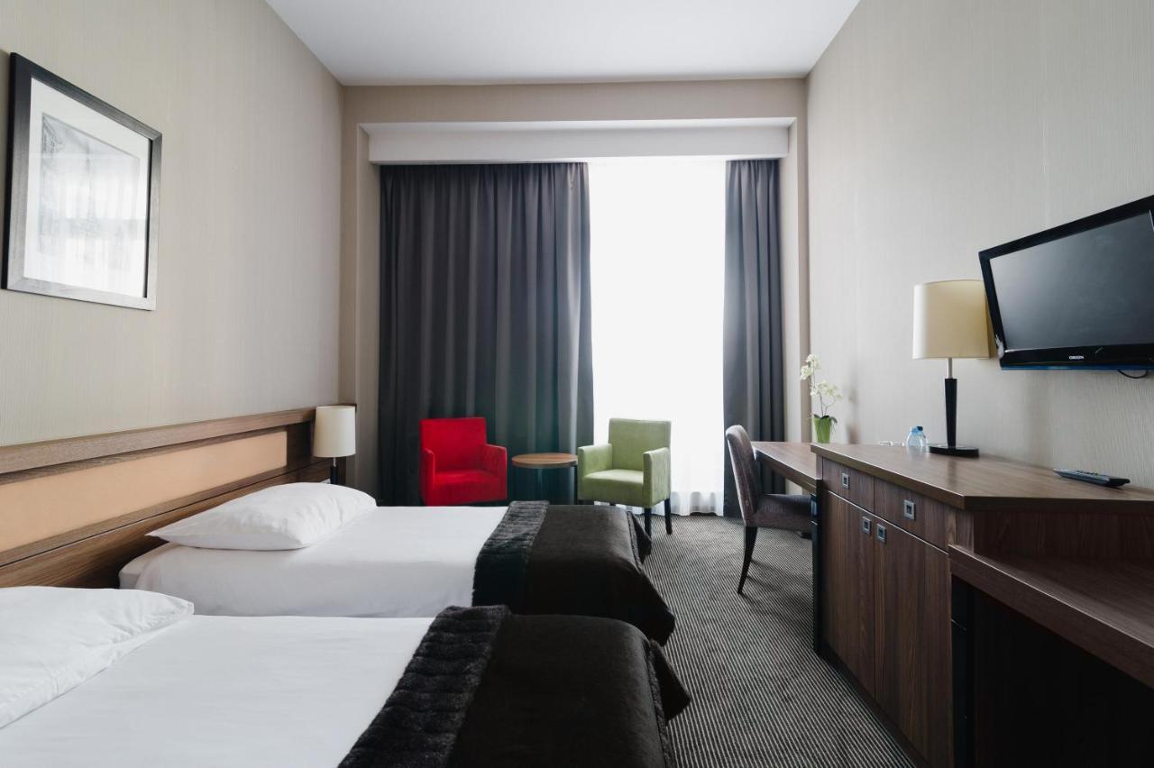Focus Hotel Premium Έλμπλαγκ Εξωτερικό φωτογραφία