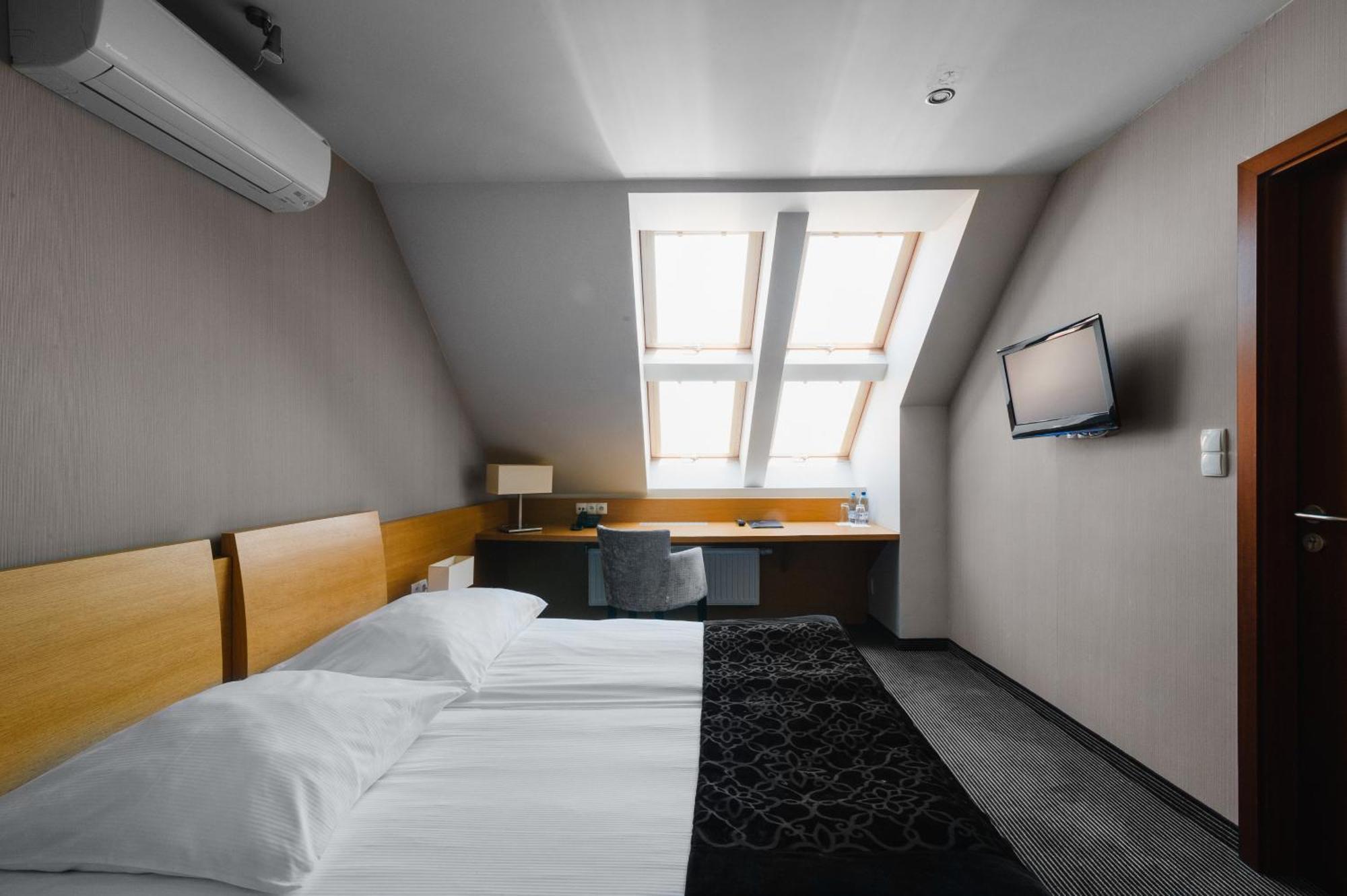 Focus Hotel Premium Έλμπλαγκ Δωμάτιο φωτογραφία